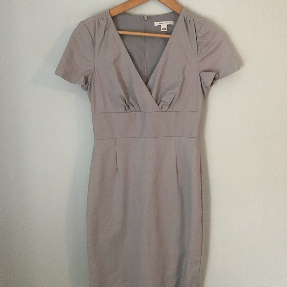 Banana Republic Suiting Dress Sz 2